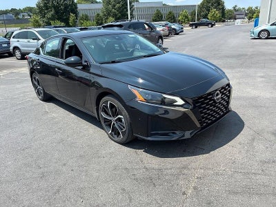 2023 Nissan Altima 2.5 SR Sedan