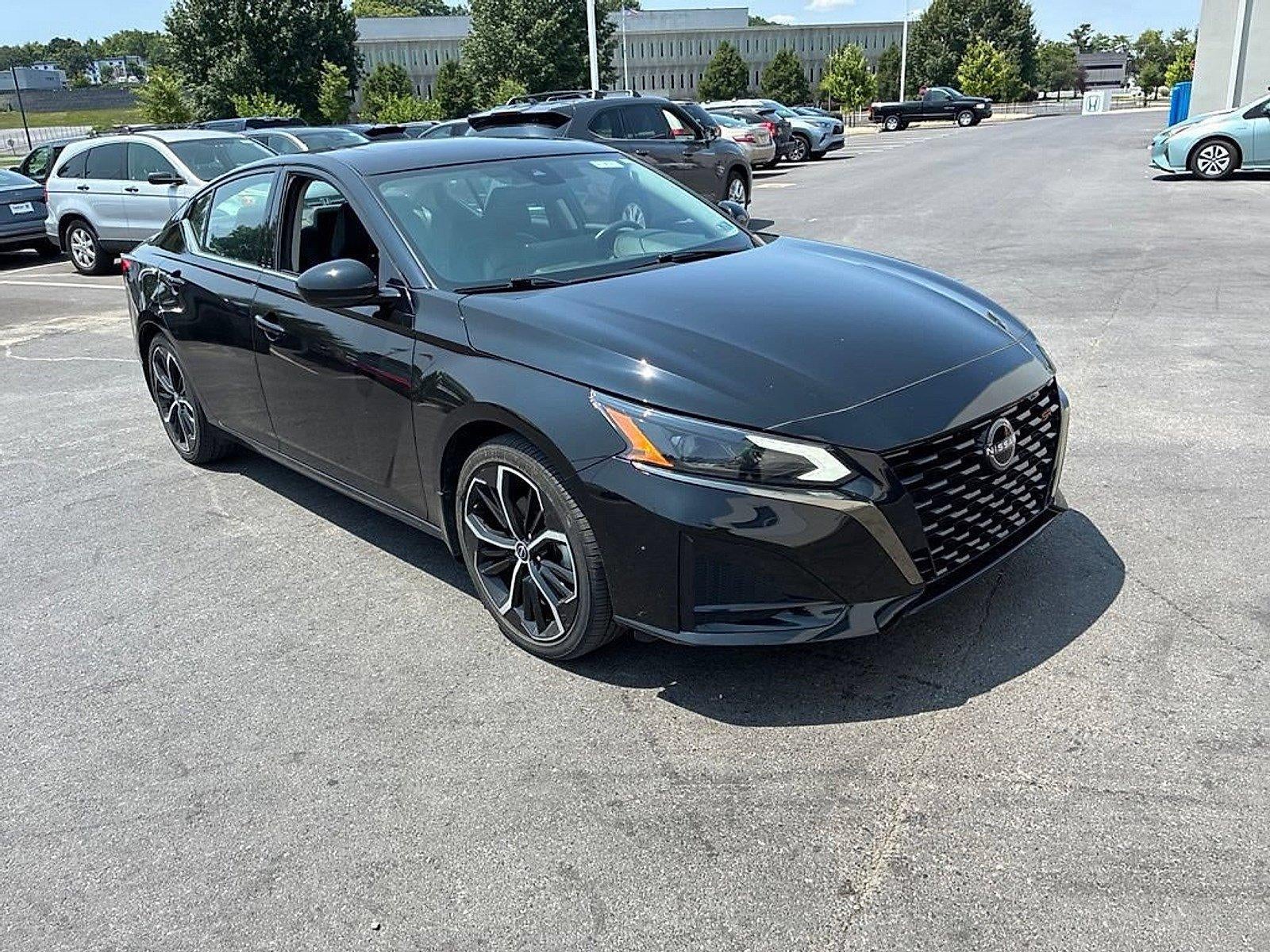 2023 Nissan Altima 2.5 SR Sedan