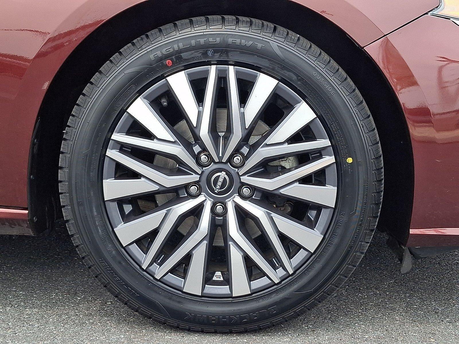 2023 Nissan Altima 2.5 SV Sedan