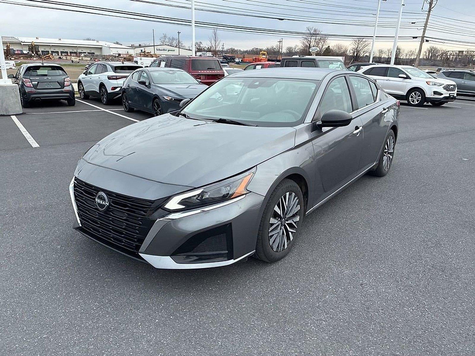 2024 Nissan Altima 2.5 SV Sedan