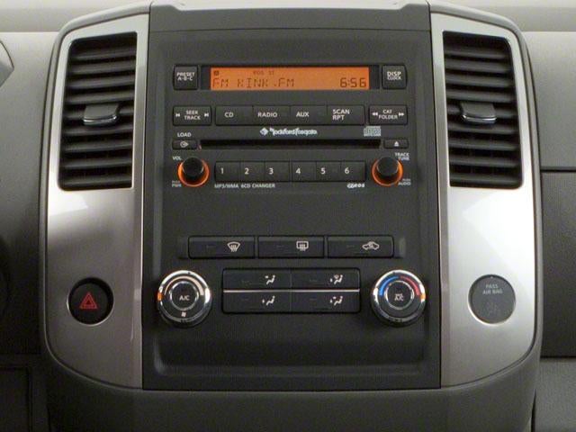 2010 Nissan Frontier 4WD Crew Cab SWB Auto LE