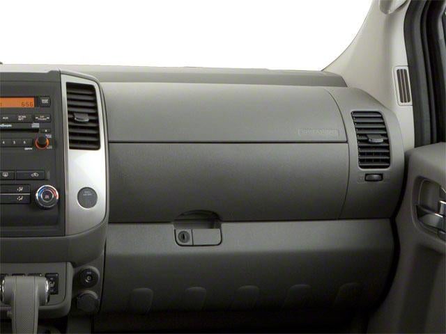 2010 Nissan Frontier 4WD Crew Cab SWB Auto LE