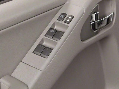 2010 Nissan Frontier 4WD Crew Cab SWB Auto LE