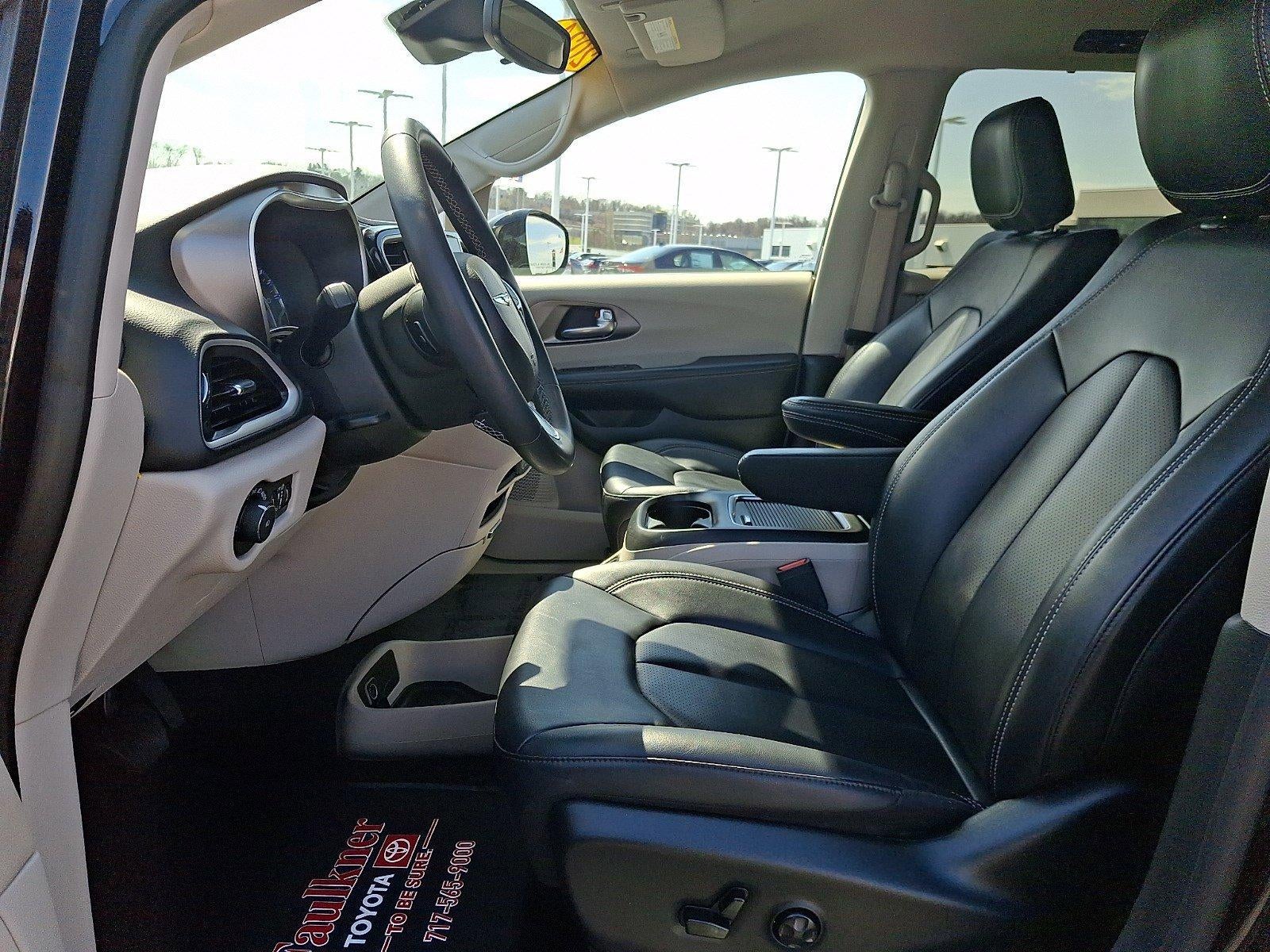 2024 Chrysler Pacifica Touring L FWD