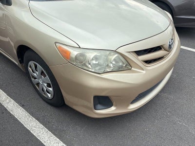 2011 Toyota Corolla 4dr Sdn Auto LE (Natl)