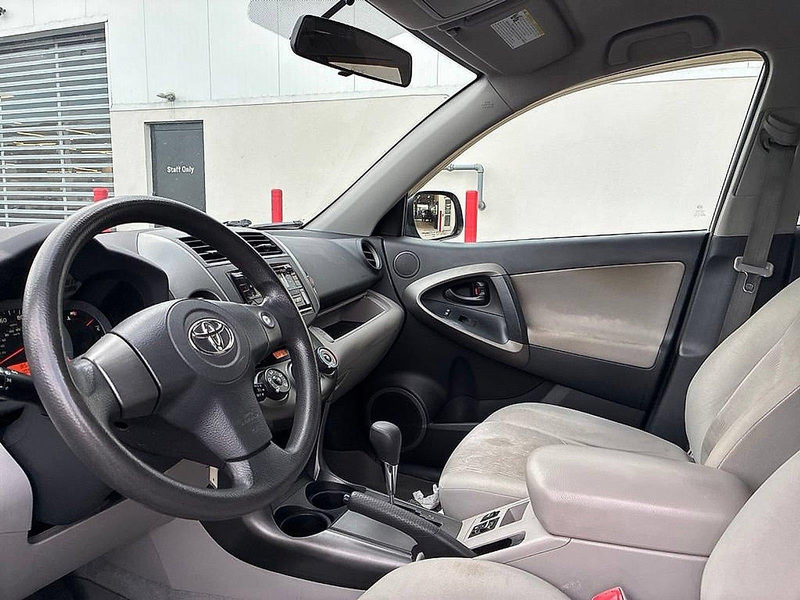 2011 Toyota RAV4 4WD 4dr 4-cyl 4-Spd AT (Natl)
