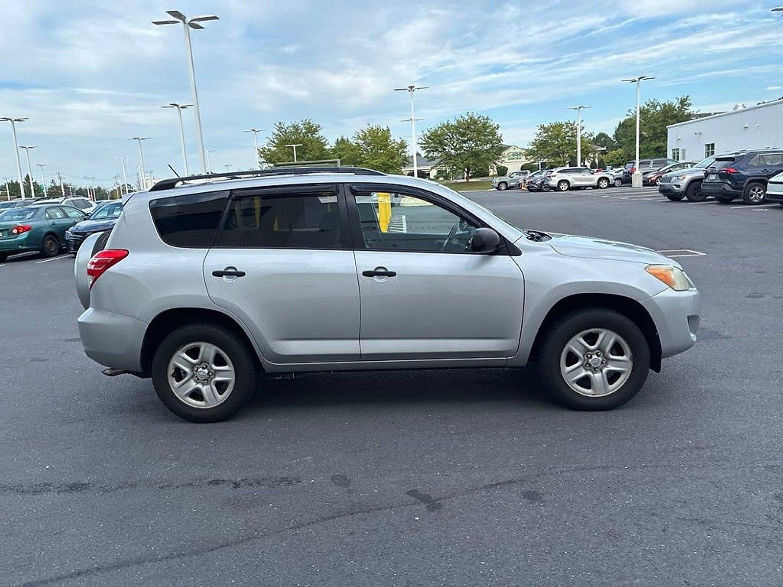 2011 Toyota RAV4 4WD 4dr 4-cyl 4-Spd AT (Natl)