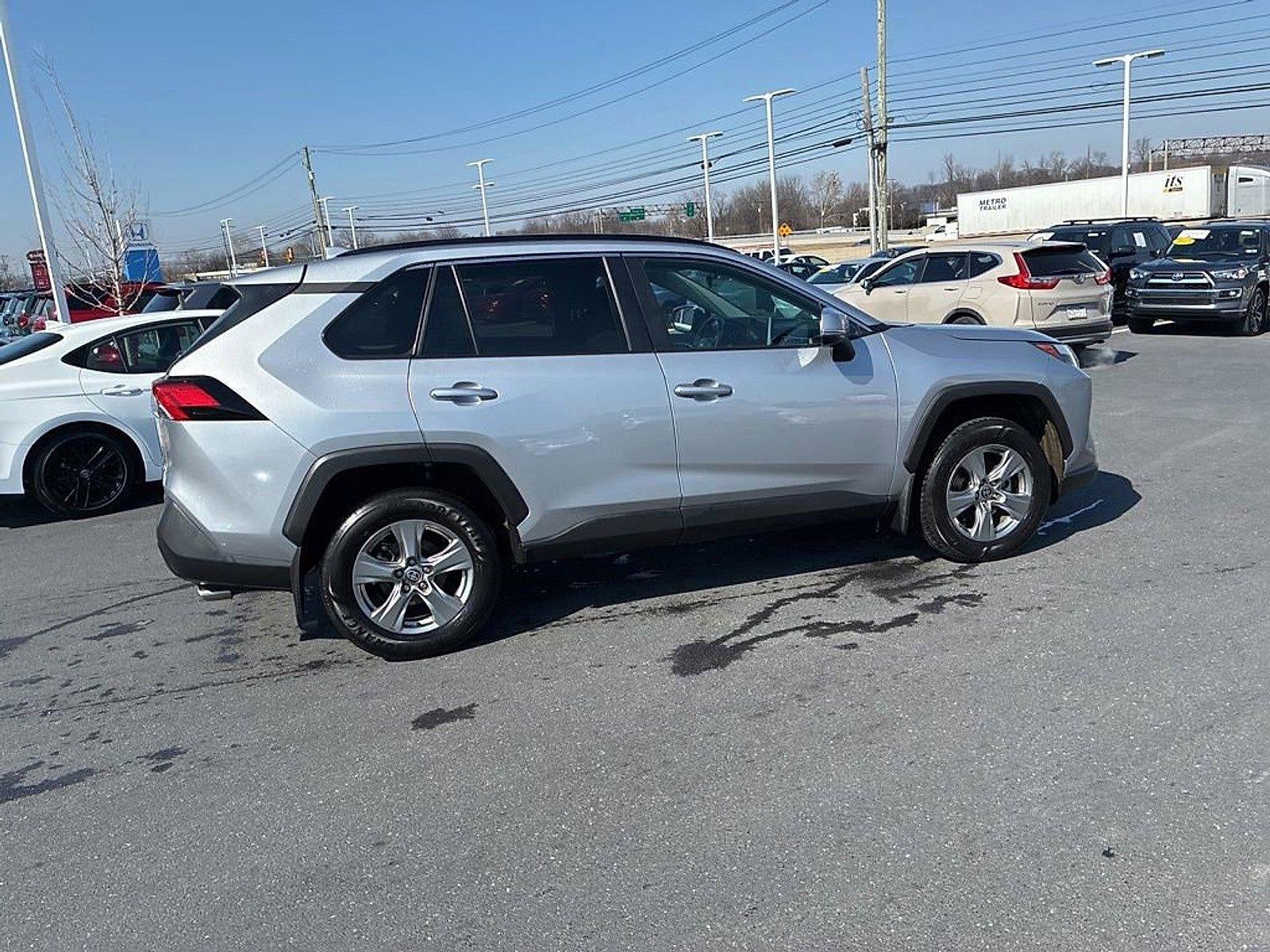 2023 Toyota RAV4 XLE AWD (Natl)
