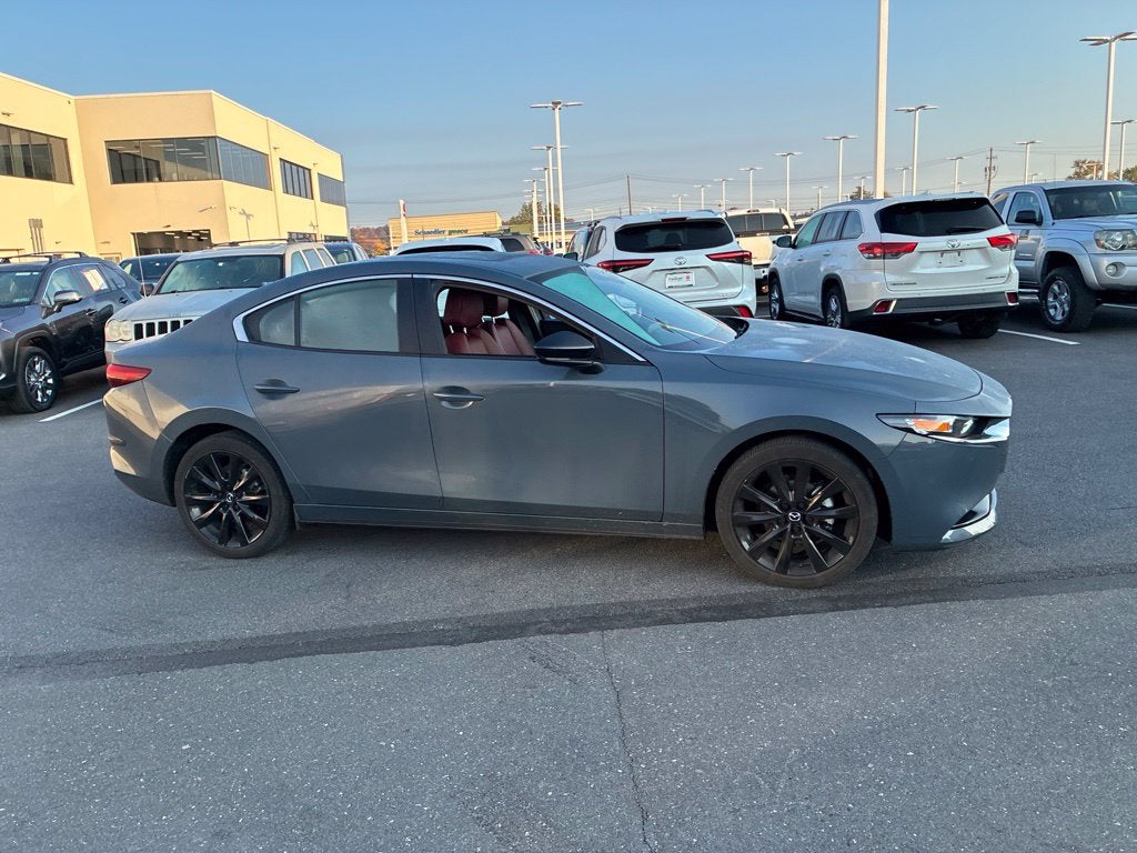 2023 Mazda Mazda3 2.5 S Carbon Edition