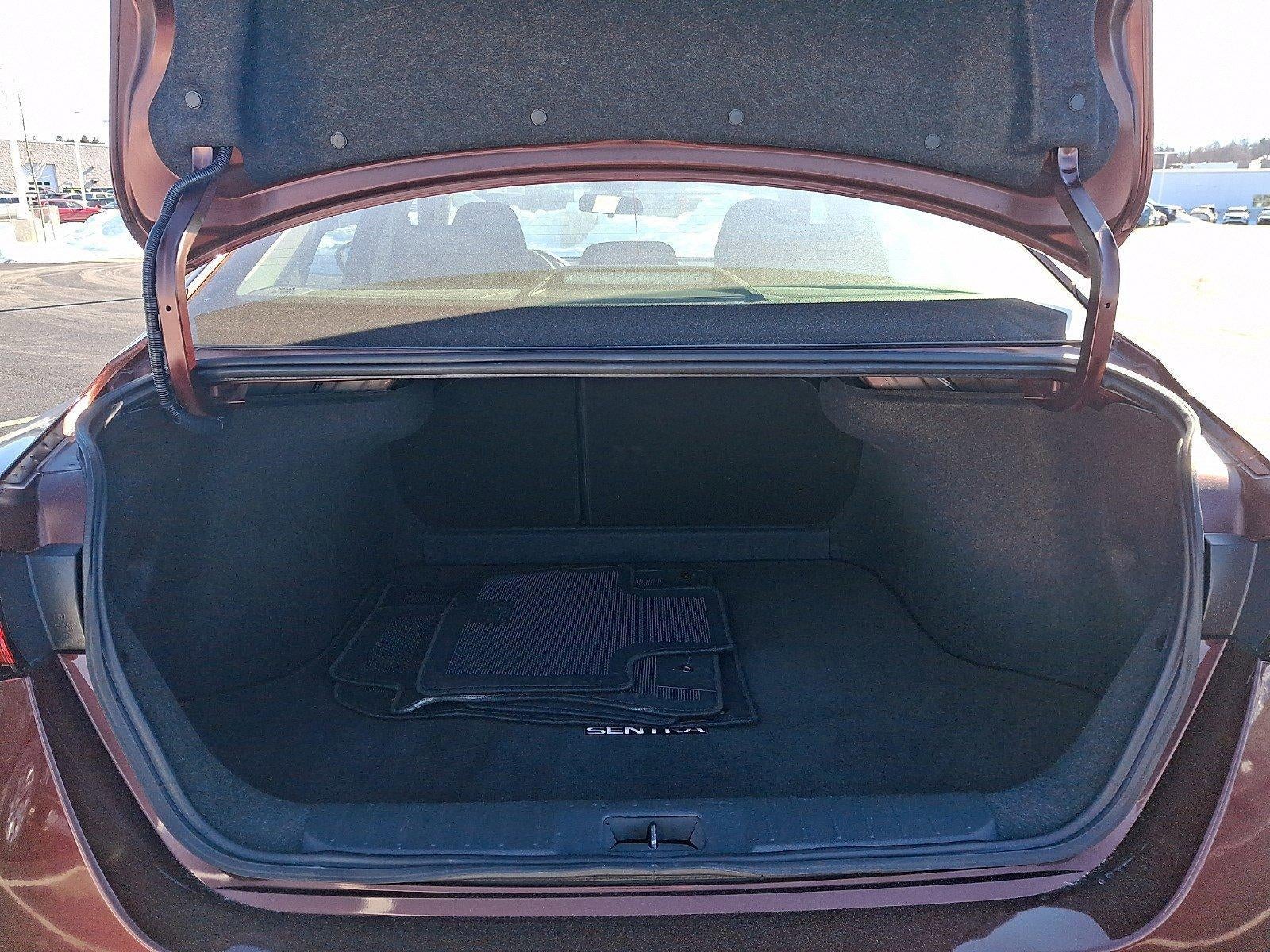 2023 Nissan Sentra SV CVT