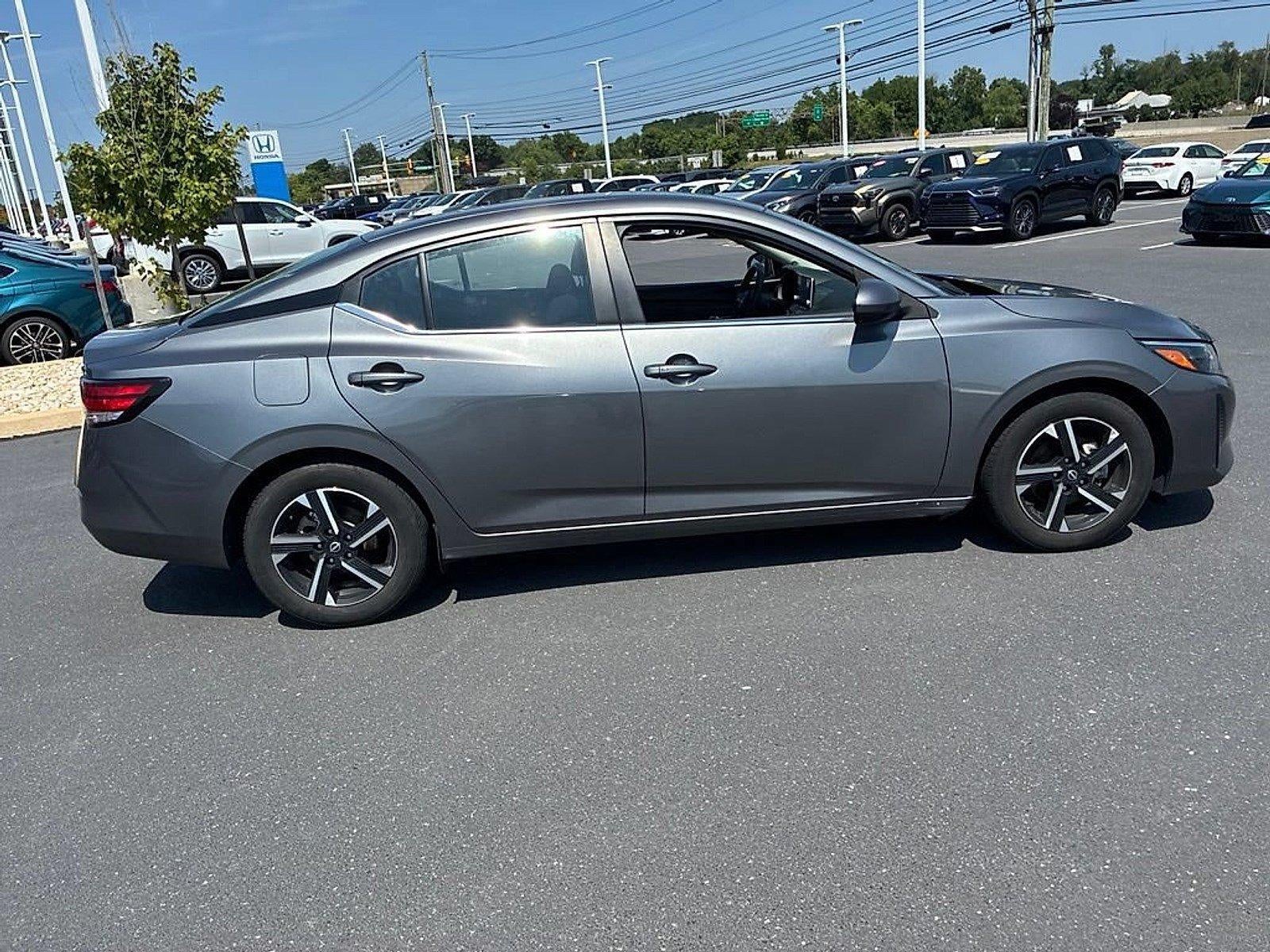 2024 Nissan Sentra SV CVT