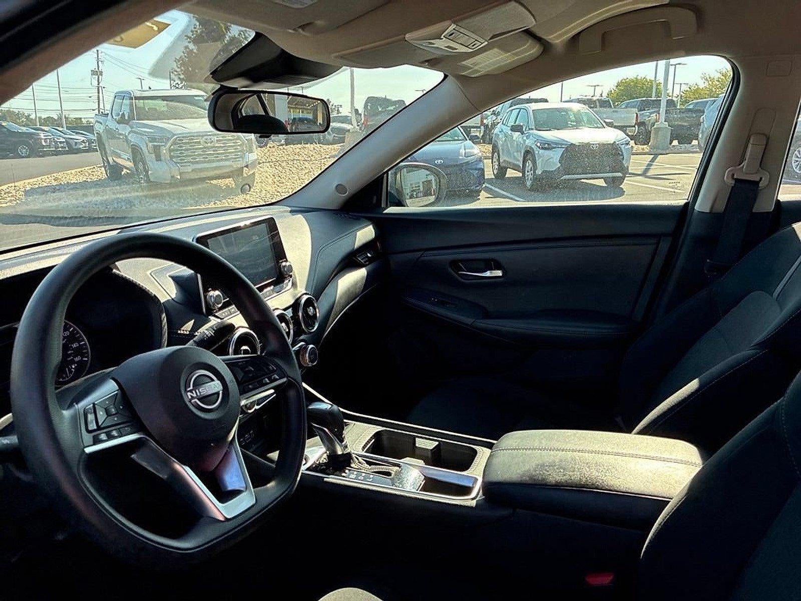 2024 Nissan Sentra SV CVT