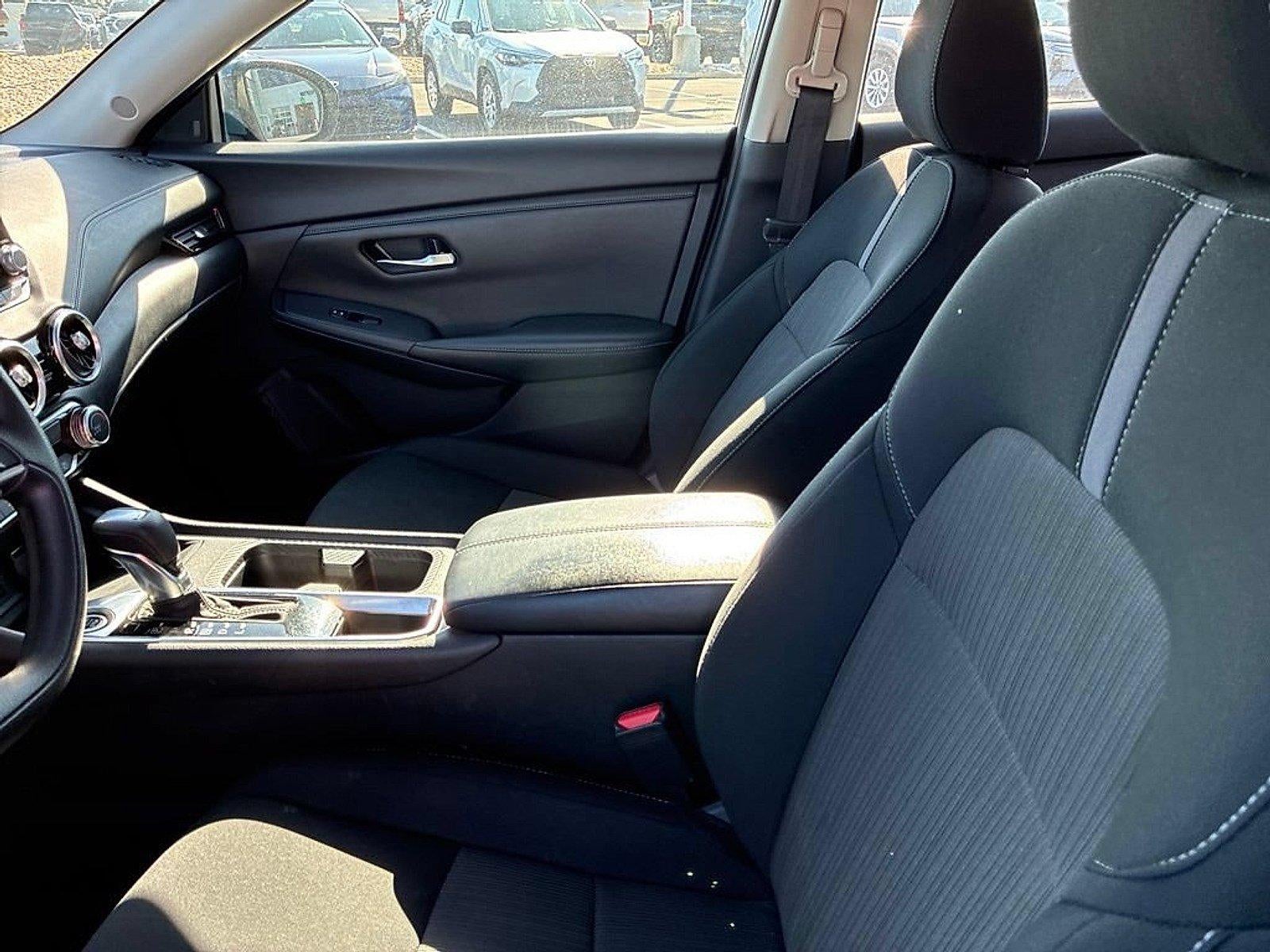 2024 Nissan Sentra SV CVT