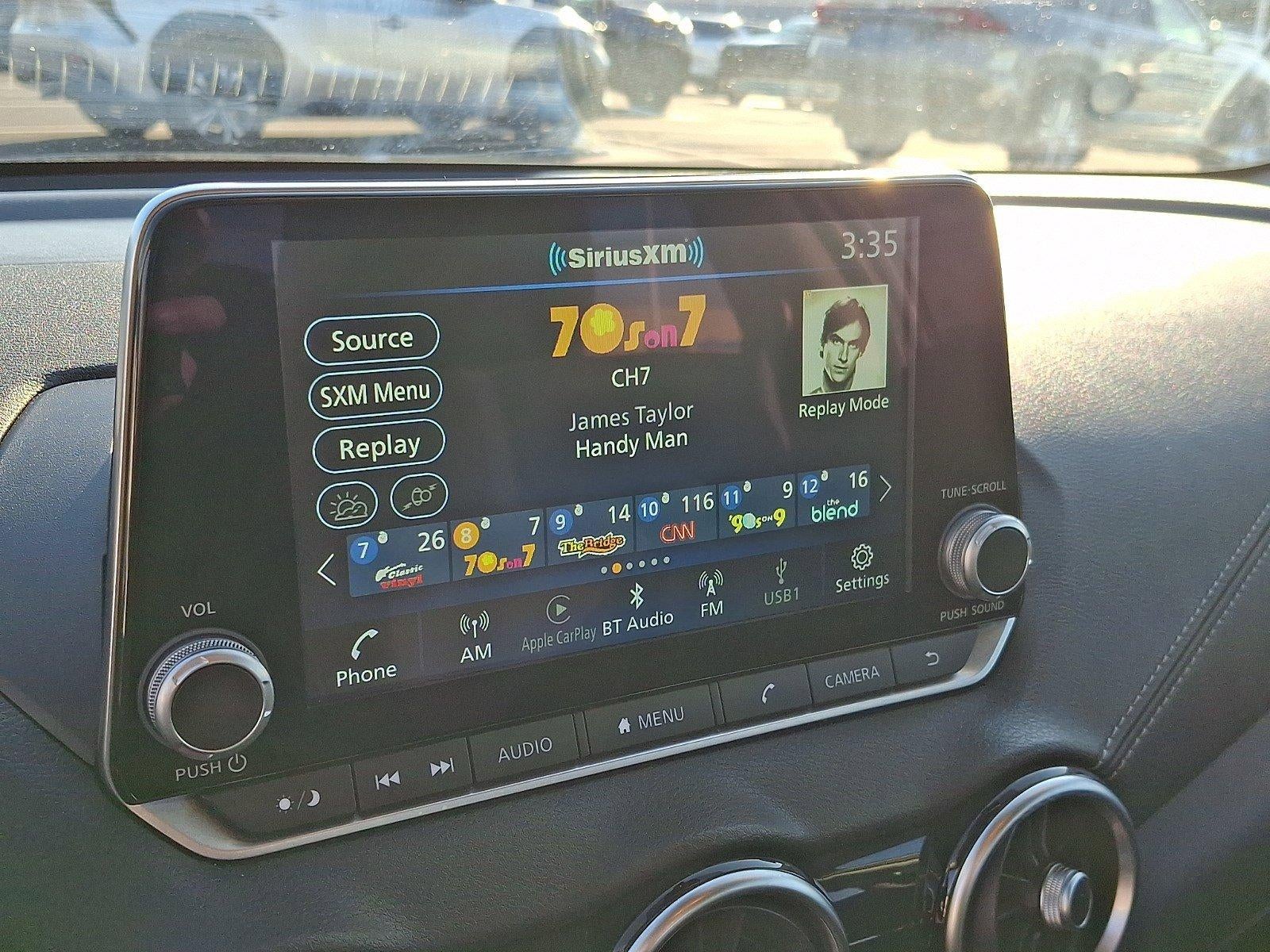 2024 Nissan Sentra SV CVT