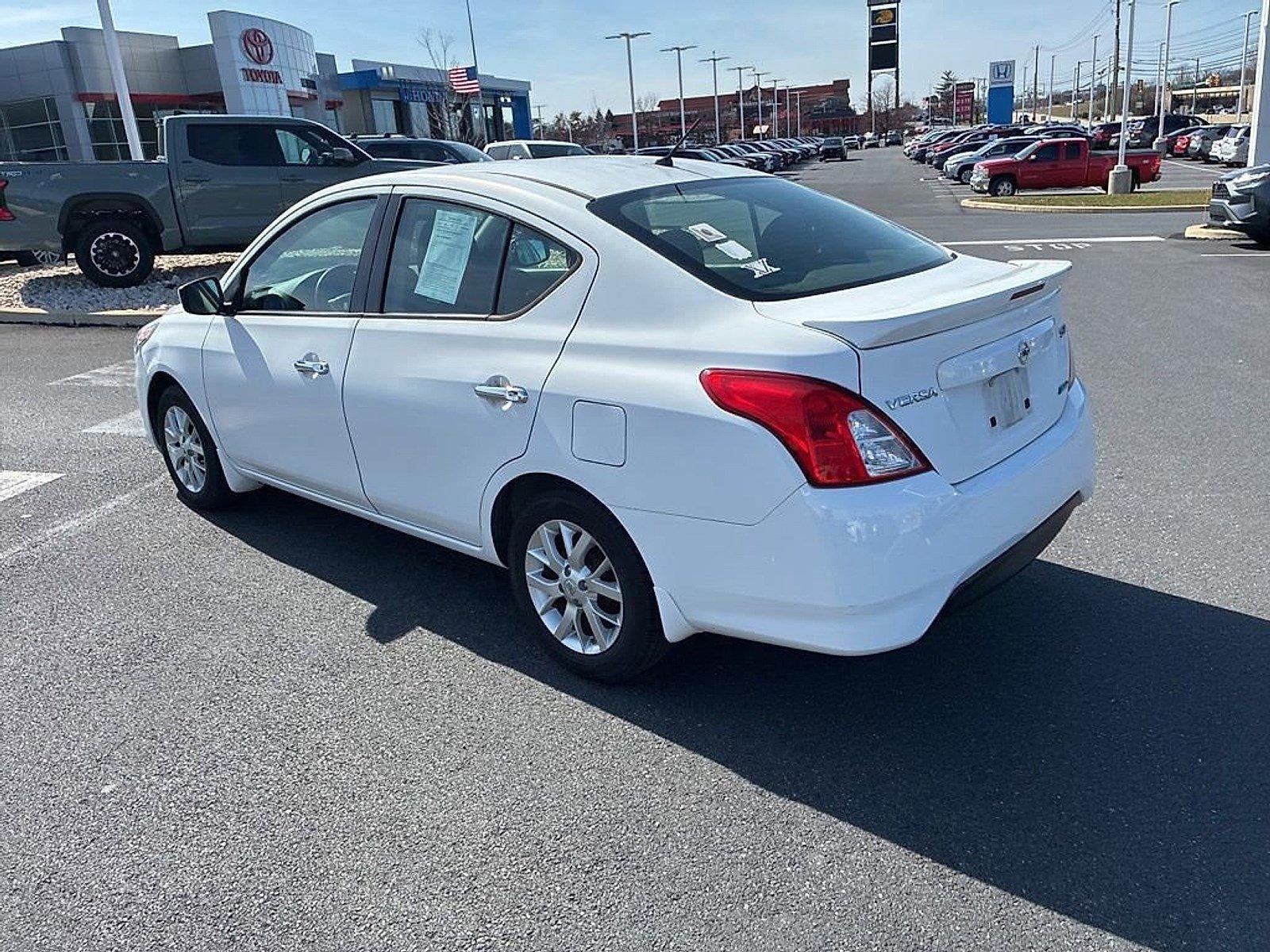2016 Nissan Versa 4dr Sdn CVT 1.6 SV