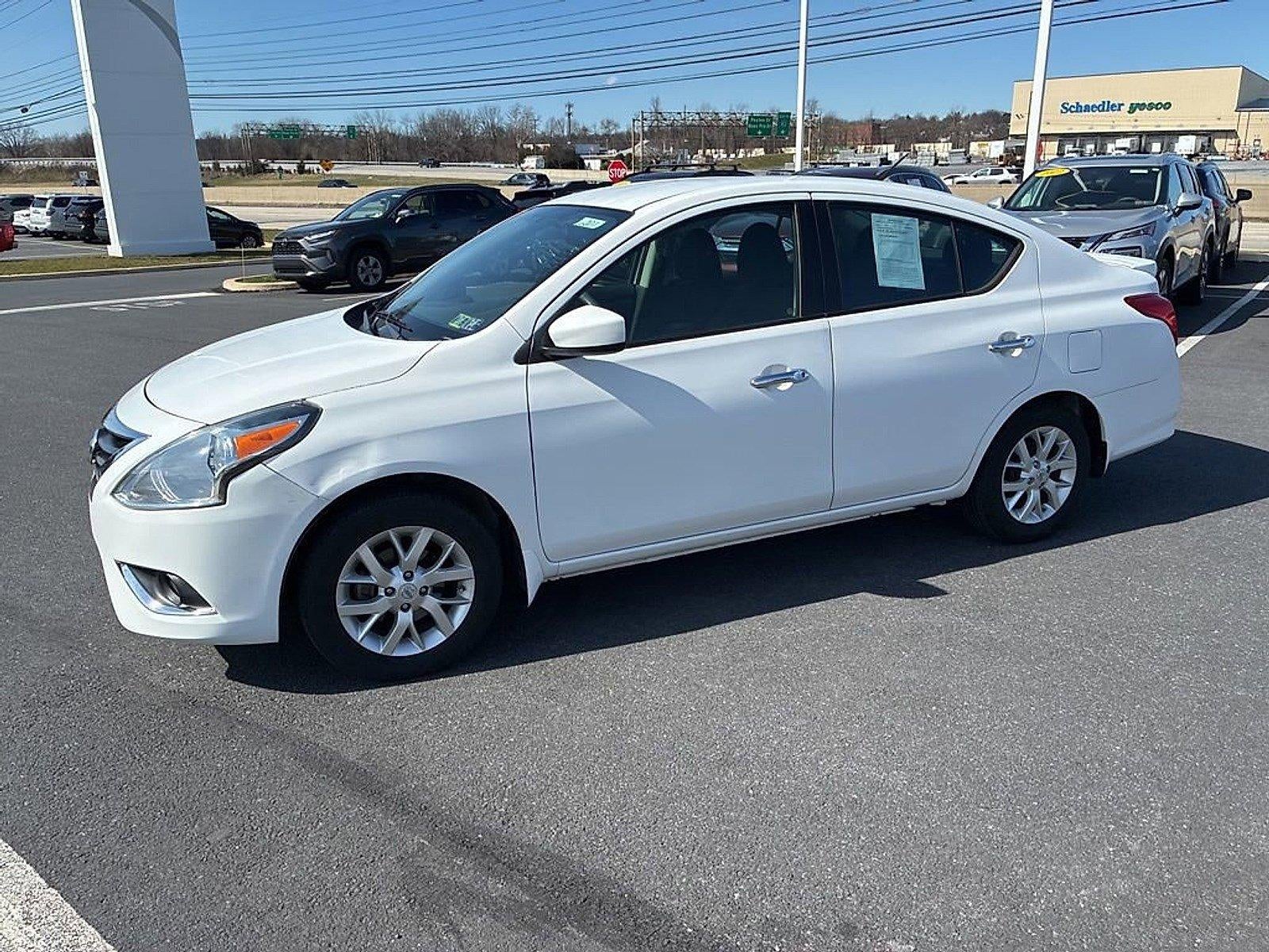 2016 Nissan Versa 4dr Sdn CVT 1.6 SV