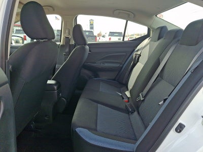 2023 Nissan Versa SV CVT