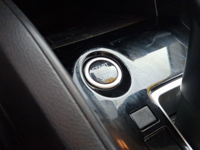 2023 Nissan Versa SV CVT