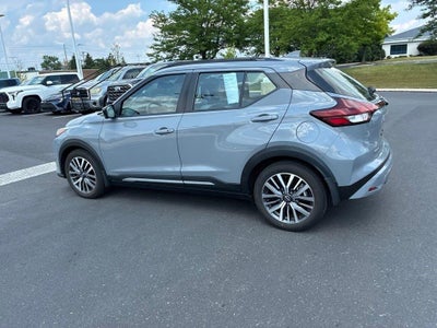 2023 Nissan Kicks SR FWD