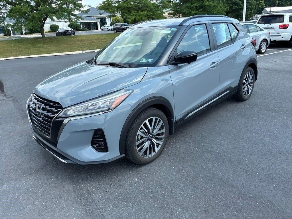 2023 Nissan Kicks SR FWD