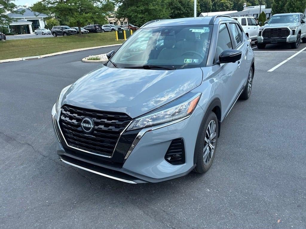 2023 Nissan Kicks SR FWD