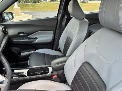 2023 Nissan Kicks SR FWD