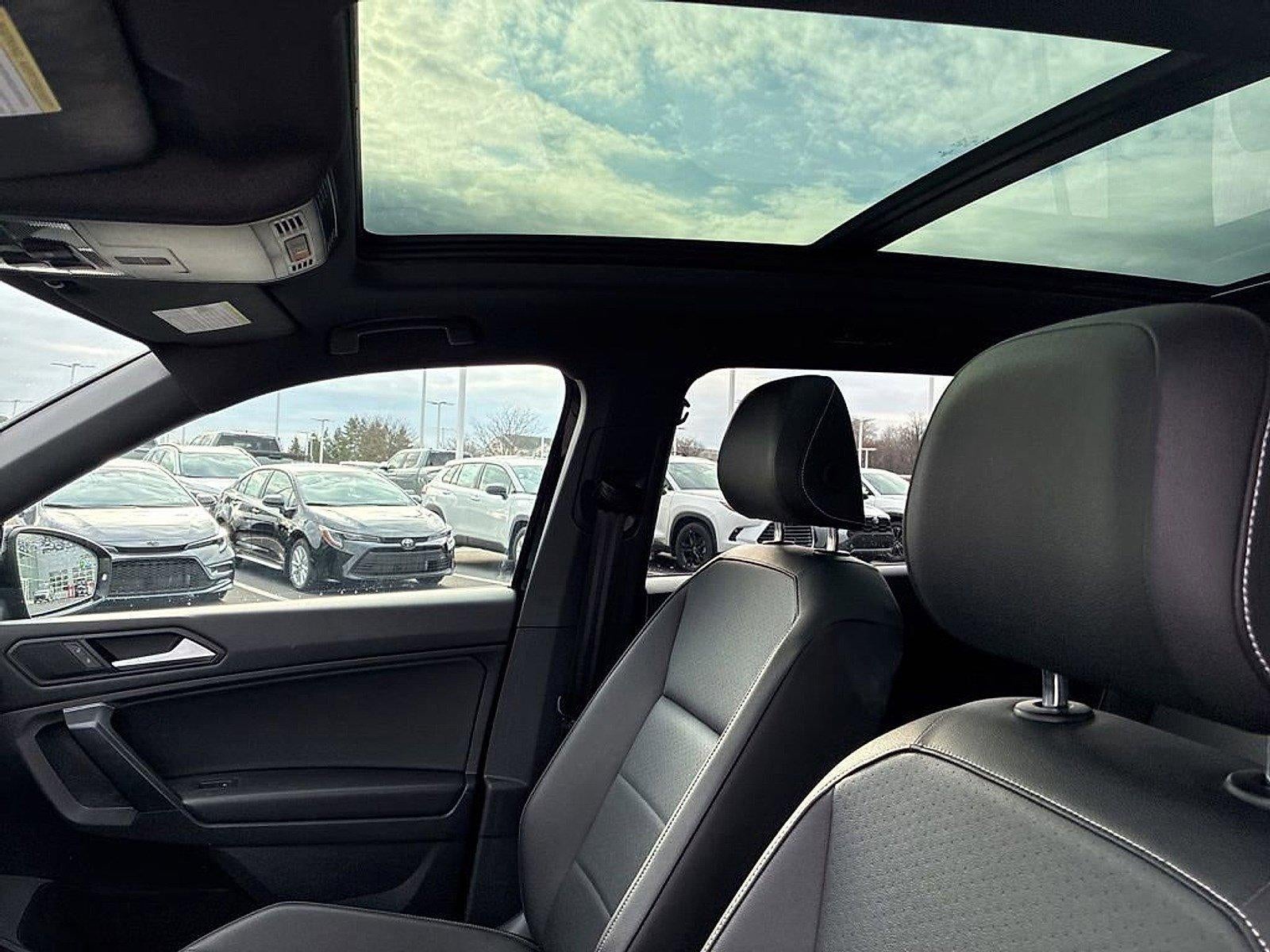 2021 Volkswagen Tiguan 2.0T SE R-Line Black 4MOTION