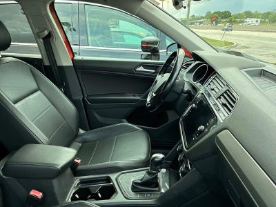 2018 Volkswagen Tiguan 2.0T SE FWD