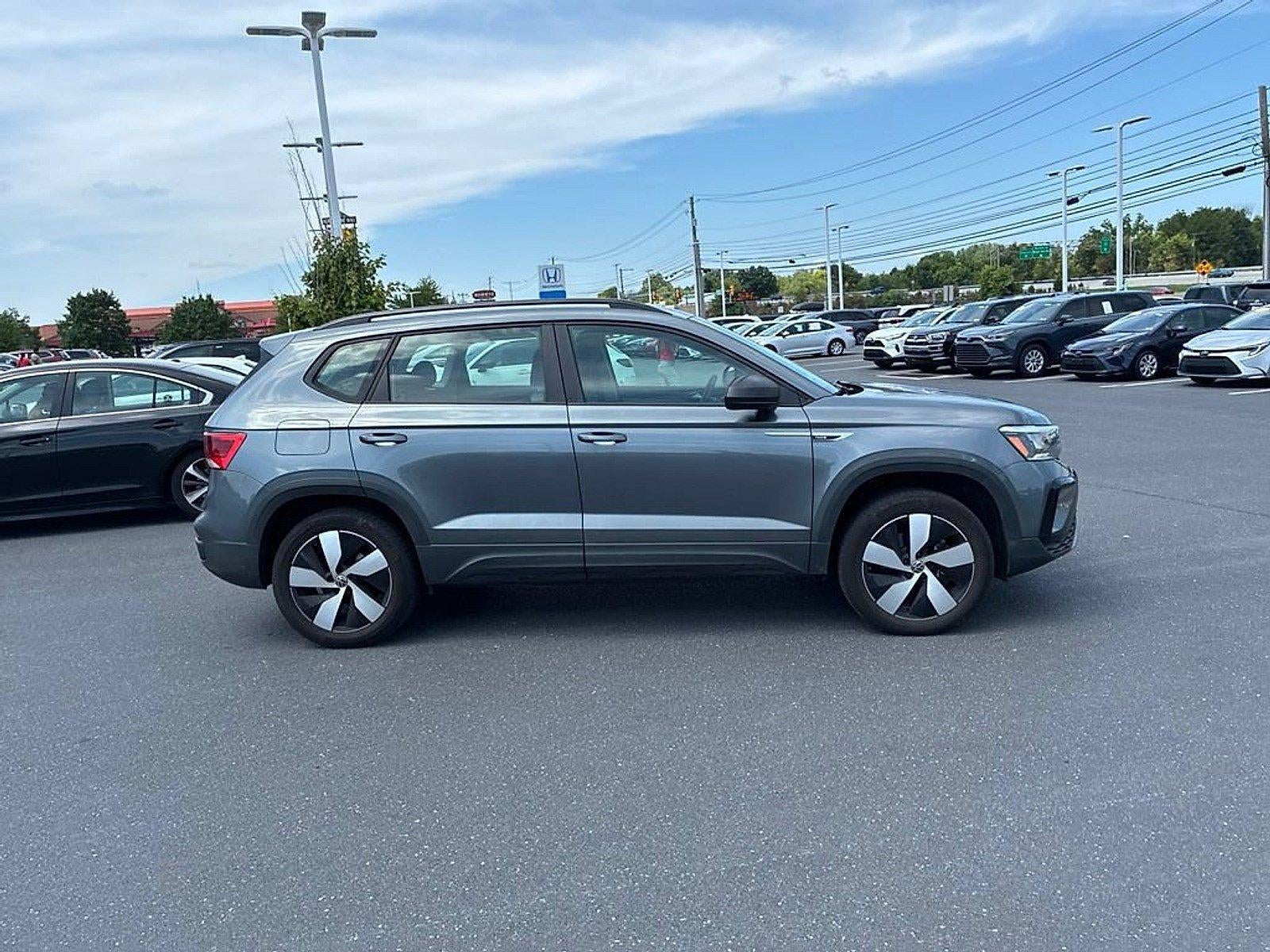 2023 Volkswagen Taos S 4MOTION
