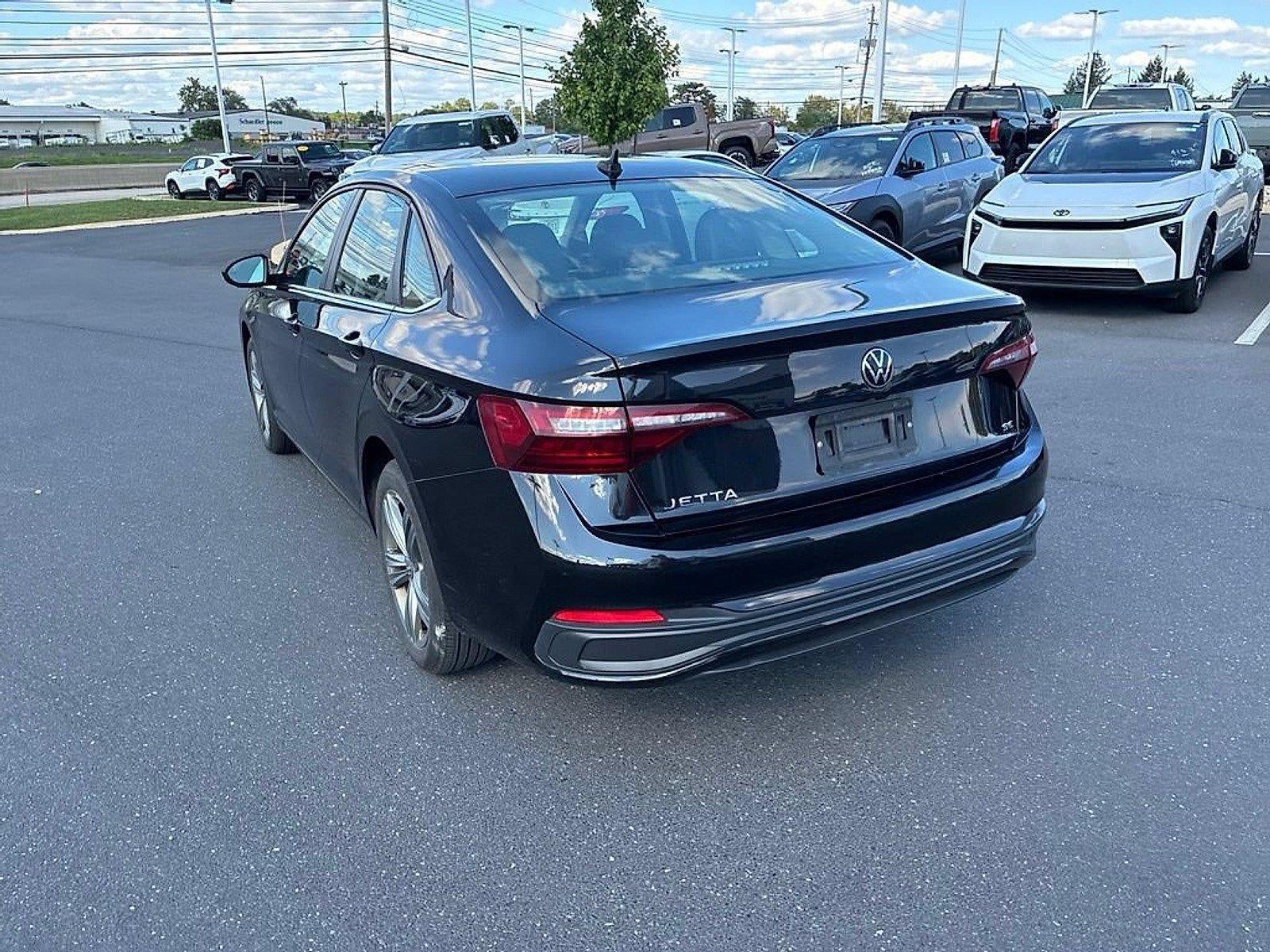 2024 Volkswagen Jetta SE Auto