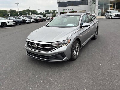 2024 Volkswagen Jetta SE Auto