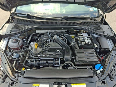 2025 Volkswagen Jetta SE Auto