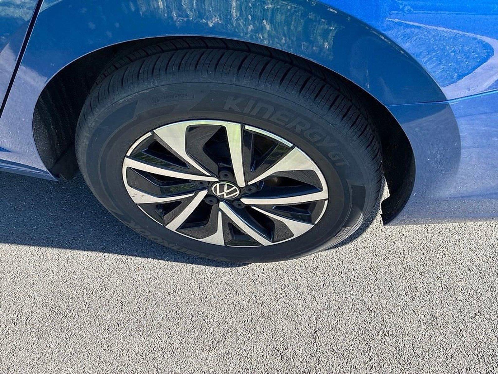 2022 Volkswagen Jetta S Auto