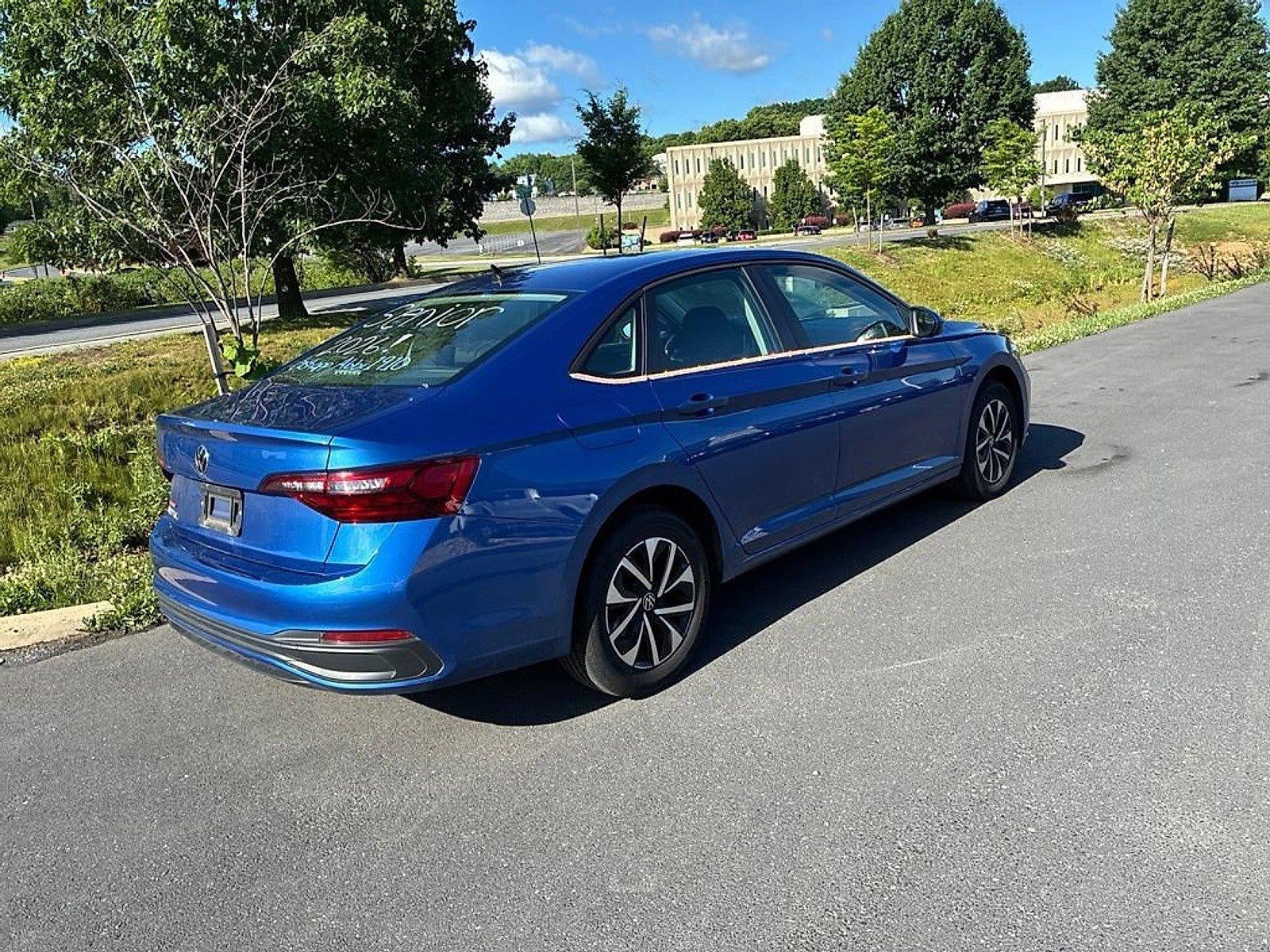 2022 Volkswagen Jetta S Auto