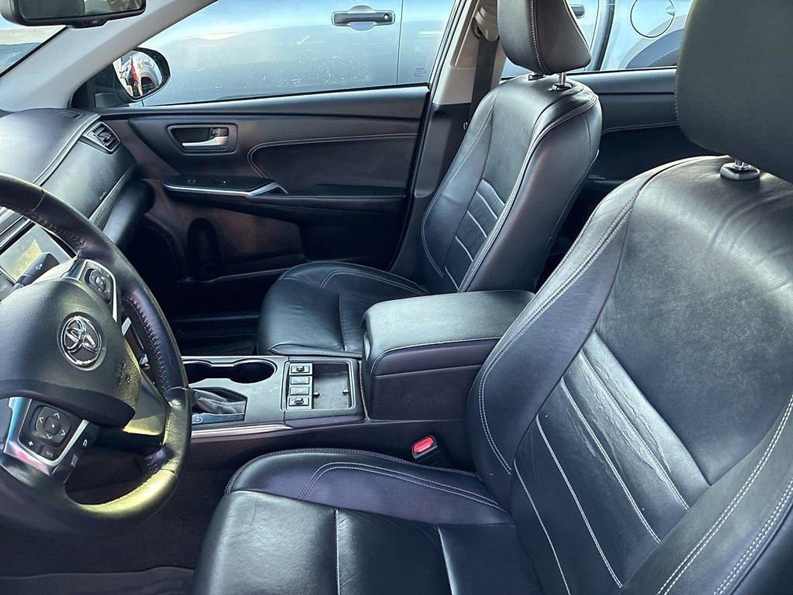 2015 Toyota Camry Hybrid 4dr Sdn XLE (GS)