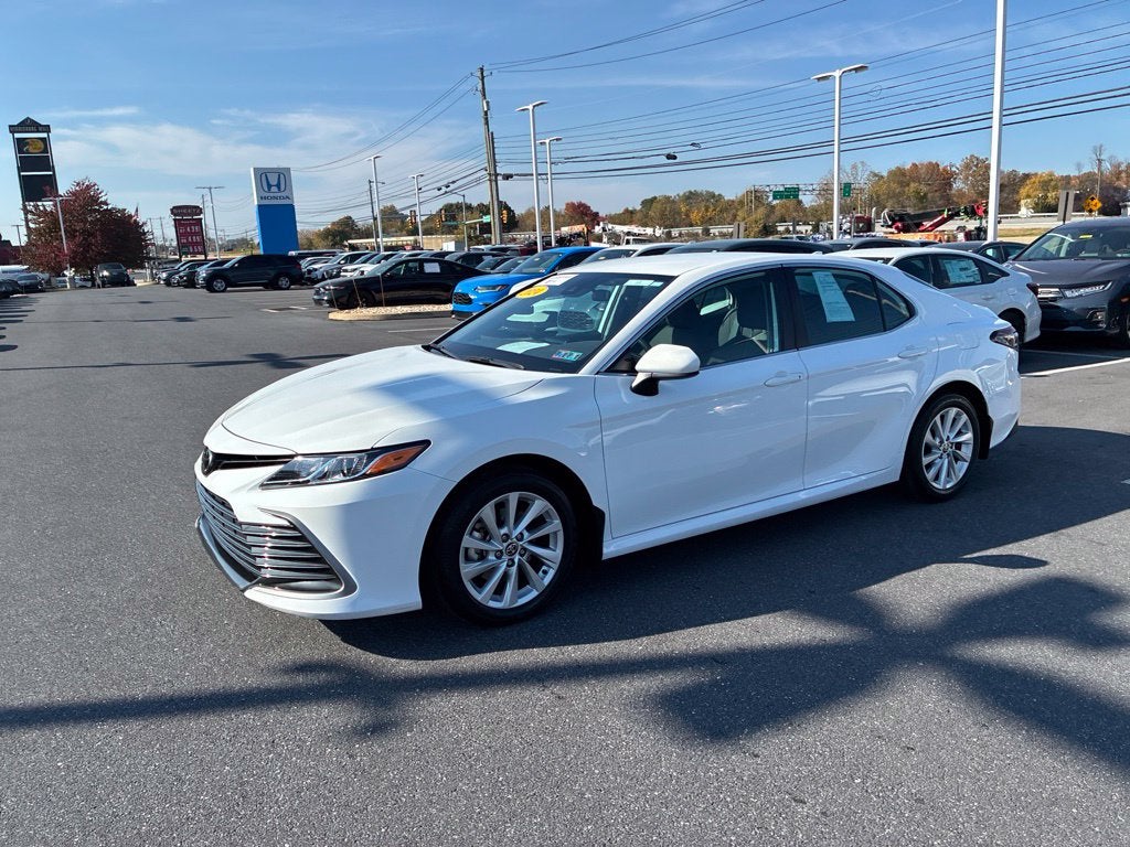 2024 Toyota Camry LE