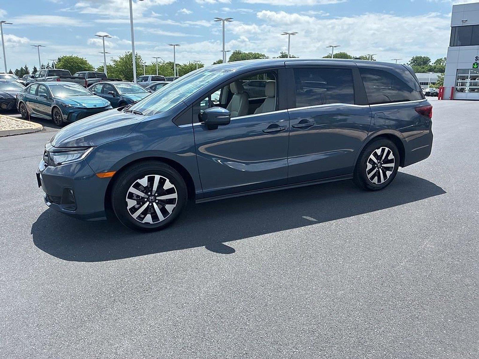 2025 Honda Odyssey EX-L Auto