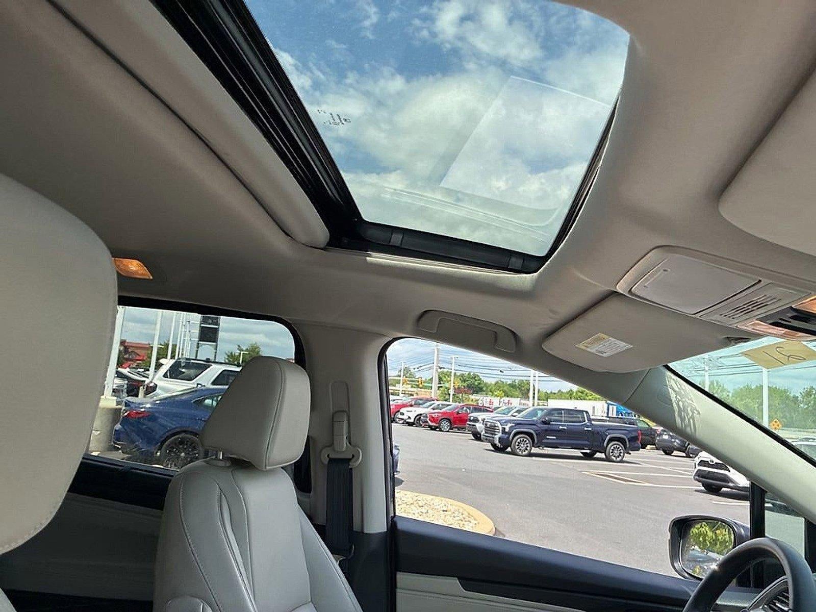 2025 Honda Odyssey EX-L Auto