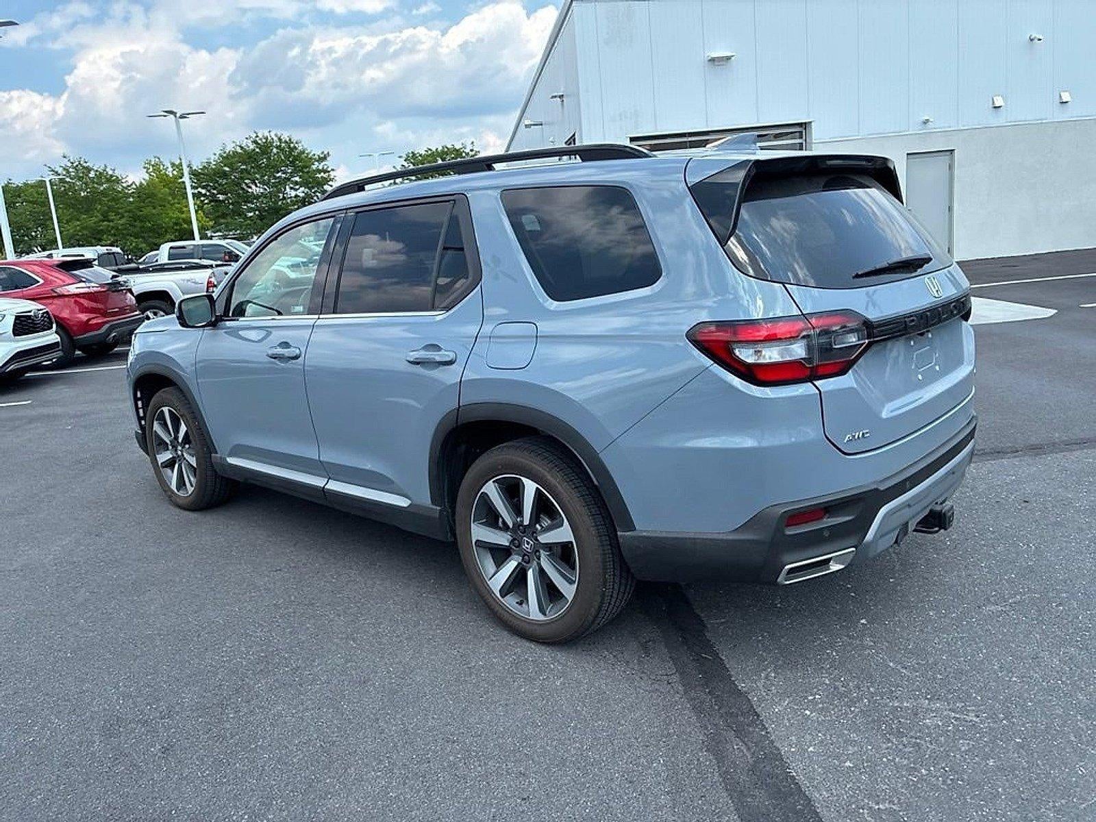 2025 Honda Pilot Touring AWD