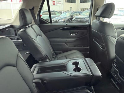2025 Honda Pilot Touring AWD