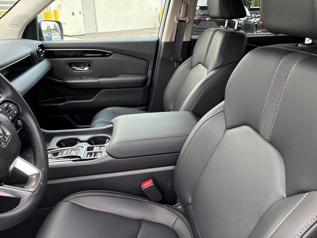 2025 Honda Pilot Touring AWD
