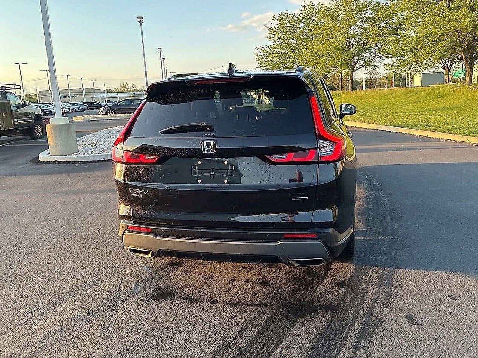 2023 Honda CR-V Hybrid Sport Touring AWD