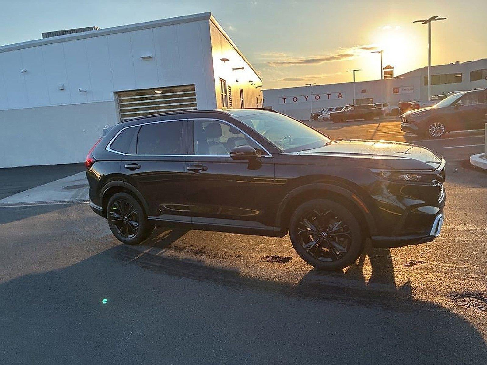 2023 Honda CR-V Hybrid Sport Touring AWD