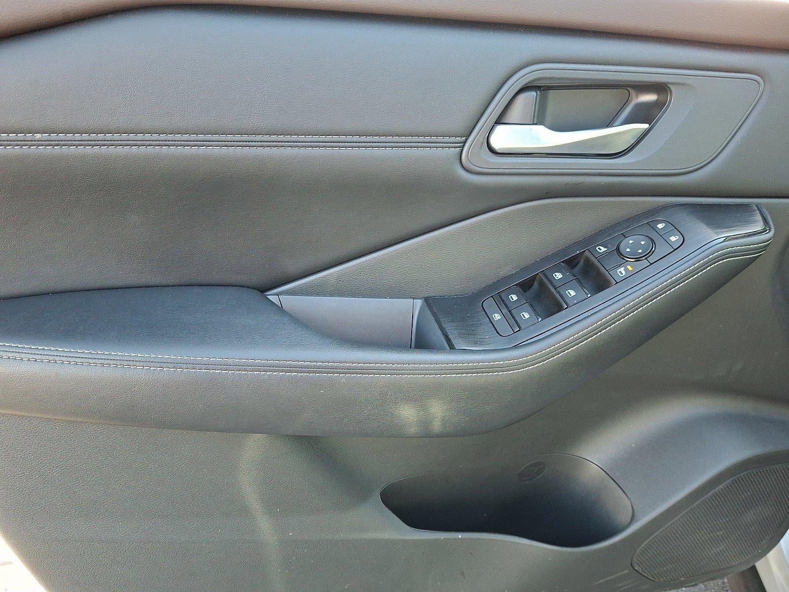 2022 Nissan Rogue AWD SV