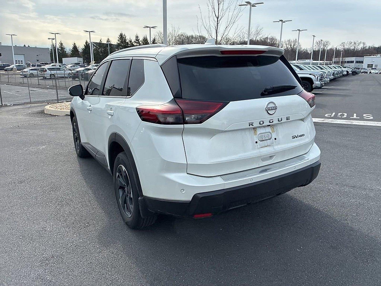 2024 Nissan Rogue AWD SV