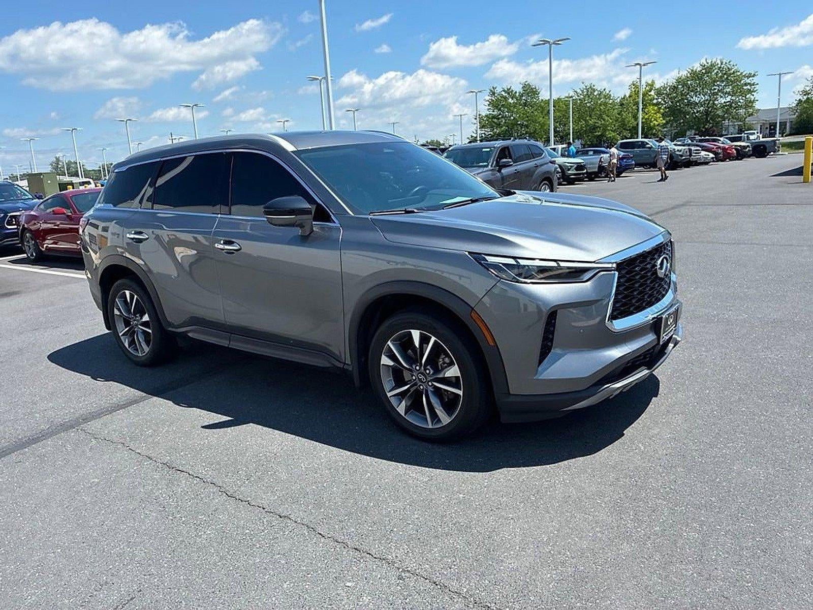 2022 INFINITI QX60 LUXE AWD