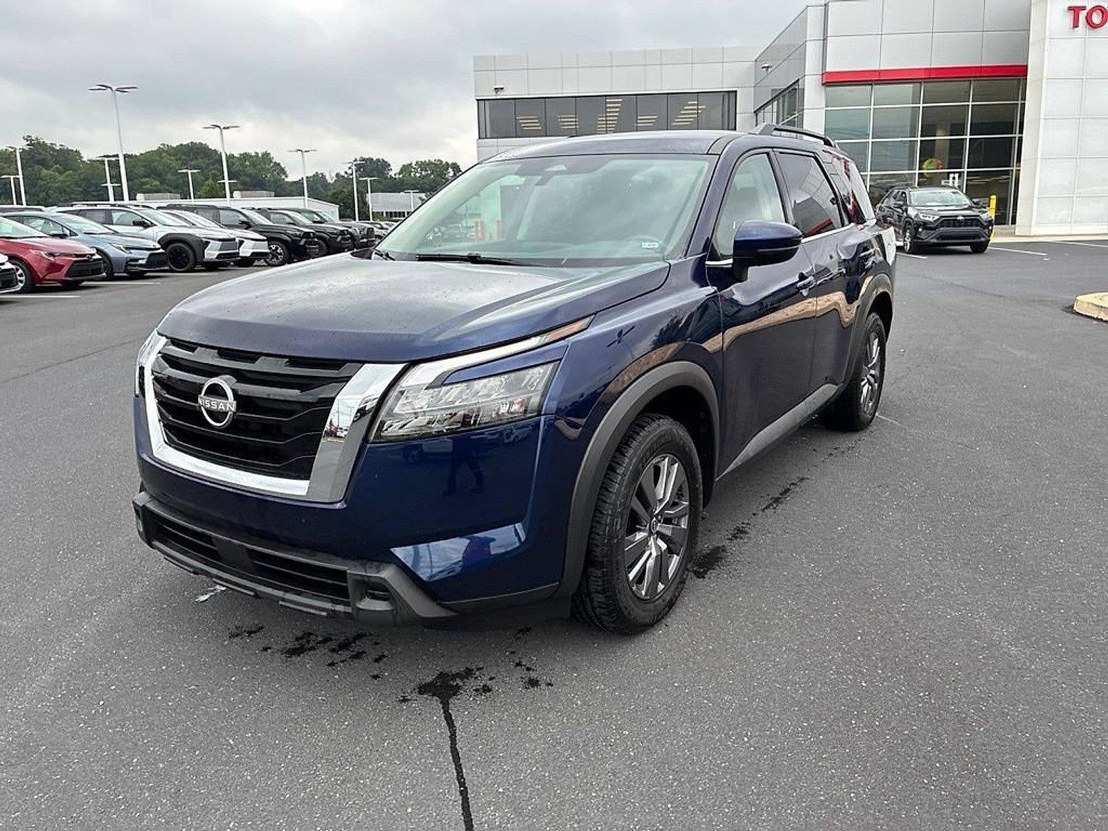 2025 Nissan Pathfinder SV 4WD