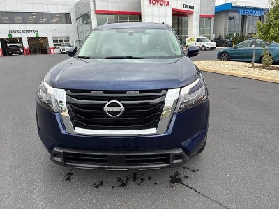 2025 Nissan Pathfinder SV 4WD