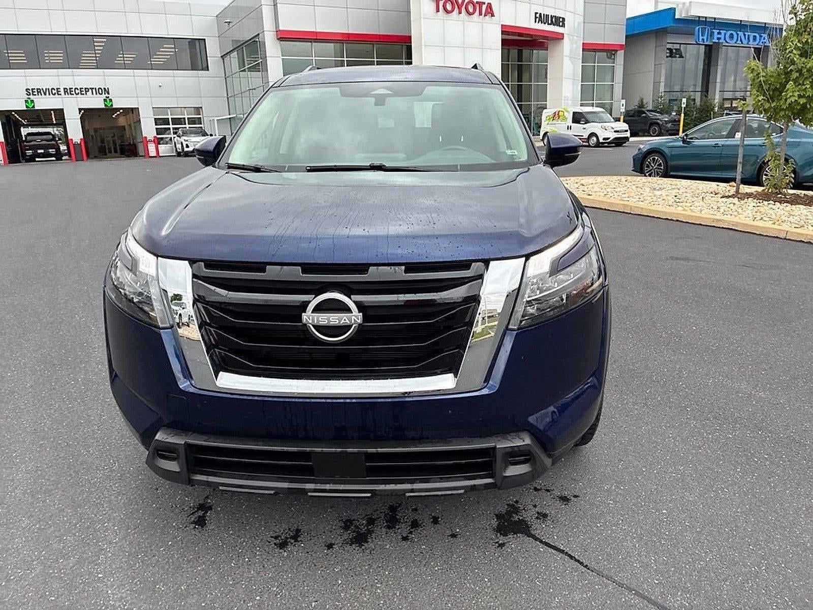 2025 Nissan Pathfinder SV 4WD
