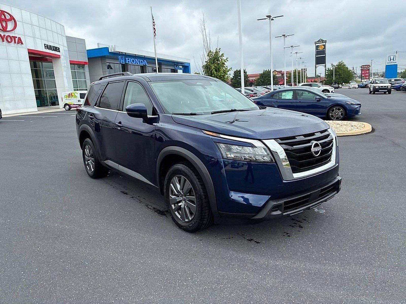 2025 Nissan Pathfinder SV 4WD